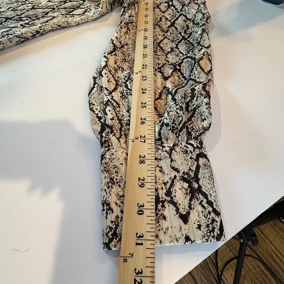 Joie Snakeskin Print Bow Blouse Women’s L Animal Print Top Boho Chic - Picture 8 of 9